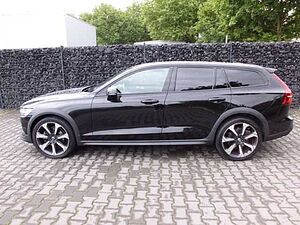 Volvo  Cross Country Pro AWD D4 EU6d-T Allrad Navi Leder StandHZ digitales Cockpit Memo