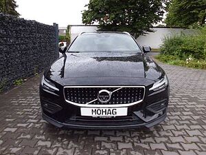 Volvo  Cross Country Pro AWD D4 EU6d-T Allrad Navi Leder StandHZ digitales Cockpit Memo