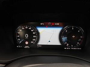 Volvo  2WD D4 EU6d-T Momentum Pro Navi digitales Cockpit Soundsystem HarmanKardon LED A