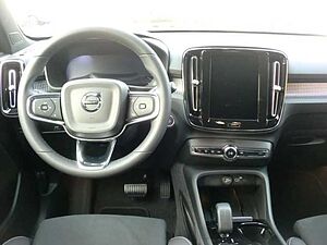 Volvo  2WD B3 EU6d Plus Dark digitales Cockpit Memory Sitze Soundsystem HarmanKardon LE
