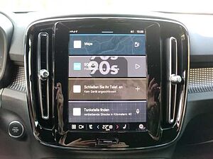 Volvo  2WD B3 EU6d Plus Dark digitales Cockpit Memory Sitze Soundsystem HarmanKardon LE