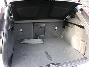 Volvo  2WD B3 EU6d Plus Dark digitales Cockpit Memory Sitze Soundsystem HarmanKardon LE