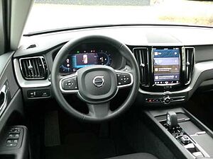 Volvo  Core 2WD B4 Diesel EU6d AHK-el. klappb. Navi digitales Cockpit Soundsystem LED S