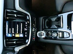 Volvo  Kombi Recharge Plug-In Hybrid AWD T6 Twin Engine EU6d Inscription HUD Navi Leder