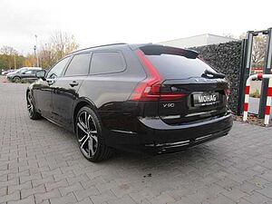 Volvo  Plus Dark B4 Benzin StandHZG AHK Panorama Leder