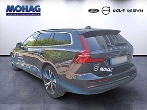 Volvo  Kombi B3 Benzin EU6d Core digitales Cockpit Memory Sitze Soundsystem LED Kurvenl
