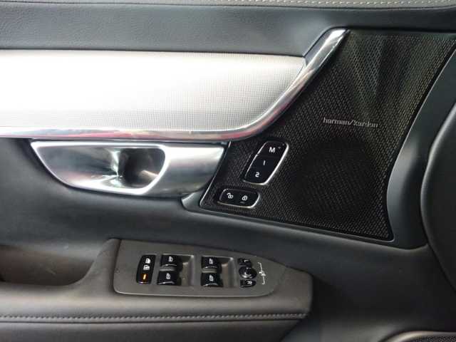 Volvo  Plus Bright B4 - Standh. ,360°,20-Zoll