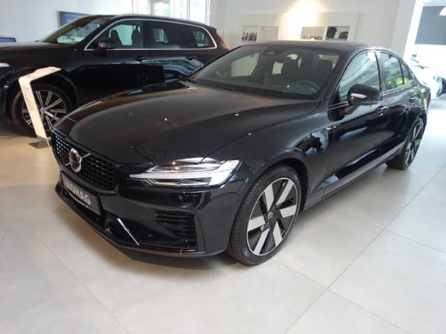 Volvo  Recharge Ultimate Dark T8 AWD - B&W,360°