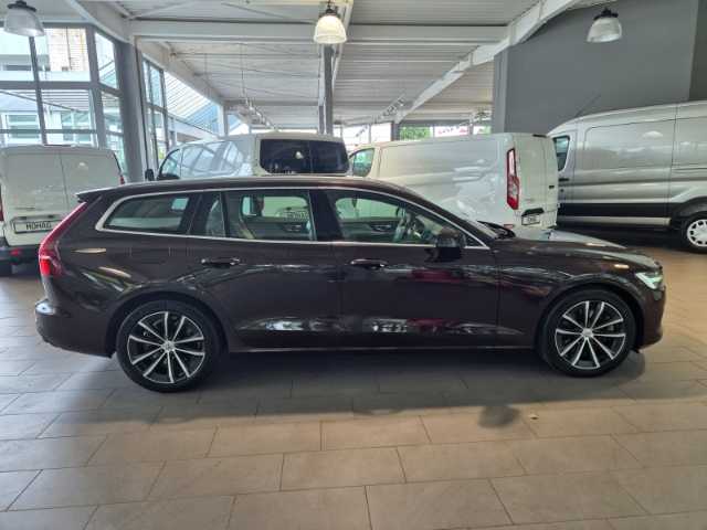 Volvo  Momentum Pro B5 Polster Beige H&K BLIS 360°