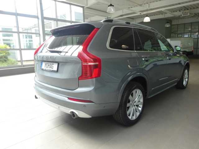 Volvo  Momentum D5 AWD - Standh. ,Panorama, AHK schw.