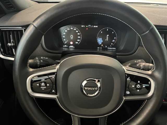 Volvo  Cross Country Pro D5 AWD StandHz 360Grad ACC BLIS H&K