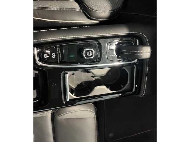 Volvo  T6 Recharge AWD R Design Panorama H&K DAB CARPLAY