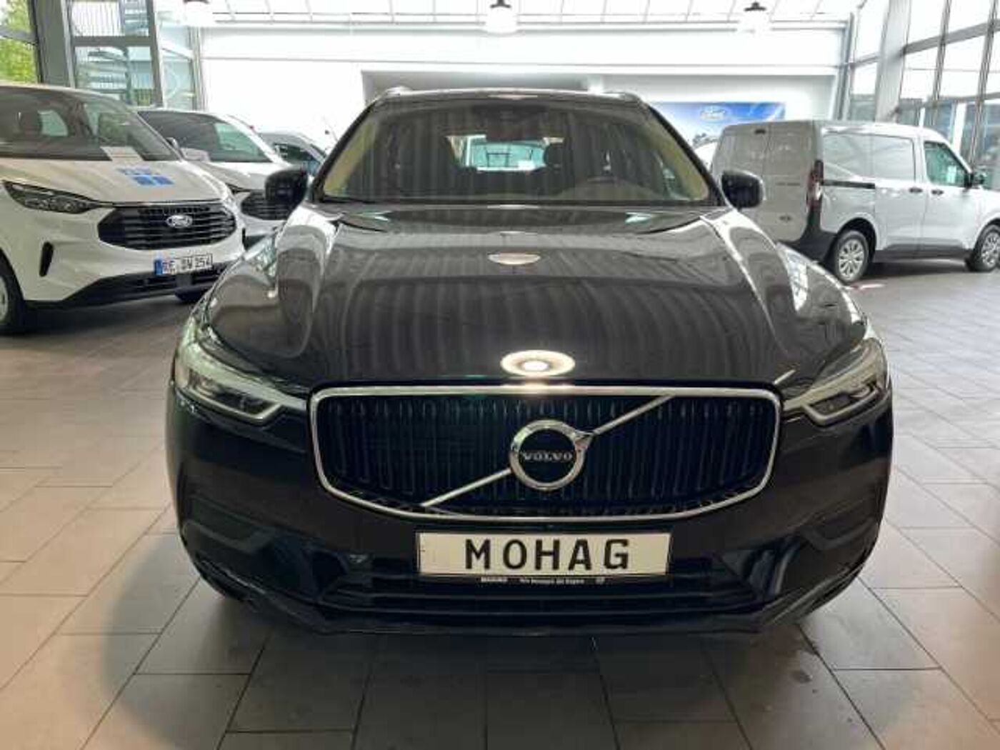 Volvo  Momentum D4 FWD - Leder, LED, Navi