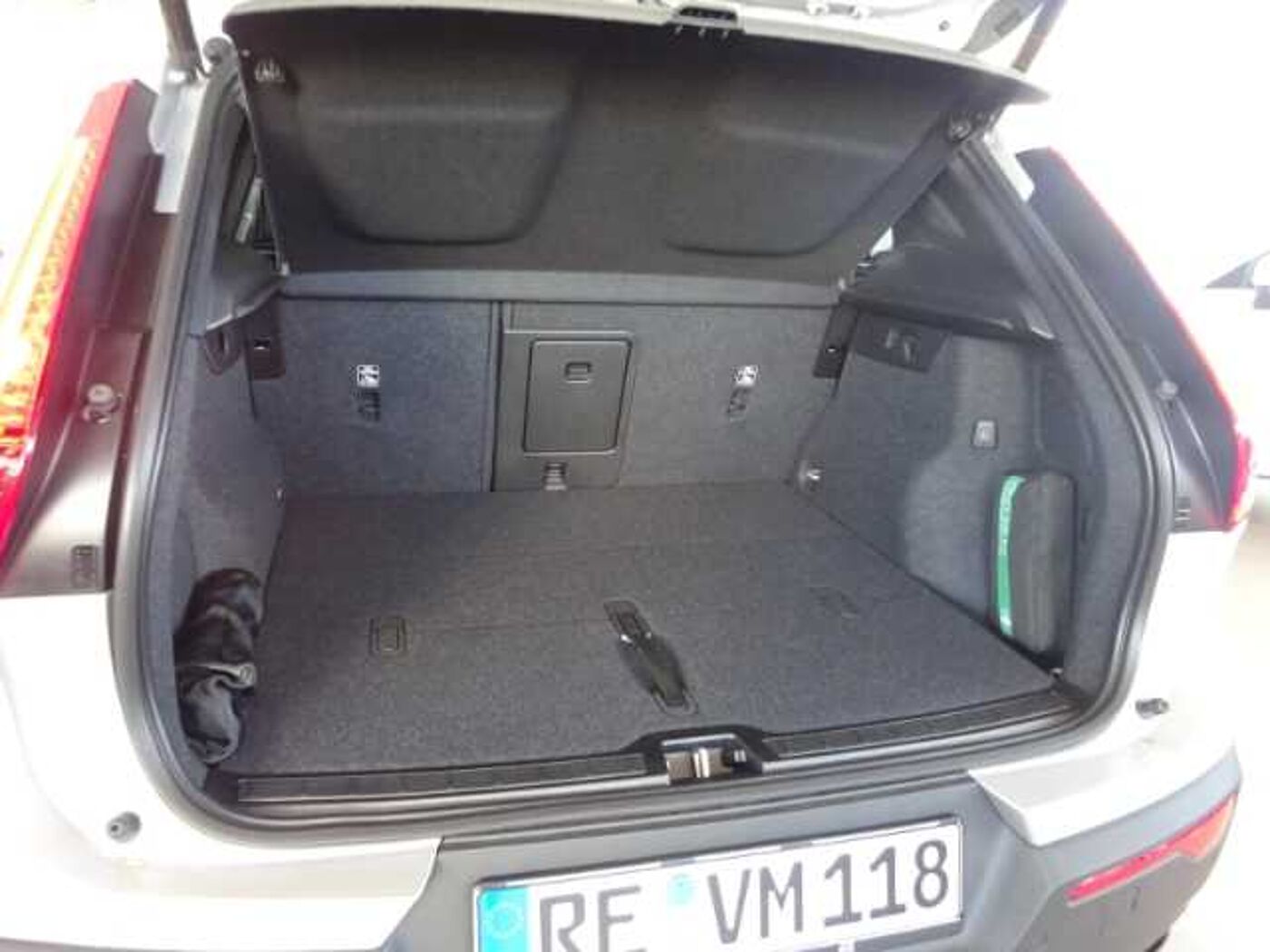 Volvo  Plus Dark B3 FWD - Navi, ACC,360°Kamera