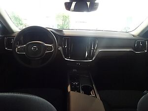 Volvo  Core B3 - ACC - Kamera - LED - SOFORT VERFÜGBAR