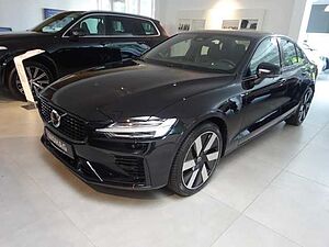 Volvo  Recharge Ultimate Dark T8 AWD - B&W,360°