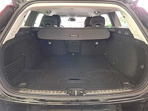 Volvo  Core B3 DCT - 18-Zoll, ACC, Kamera