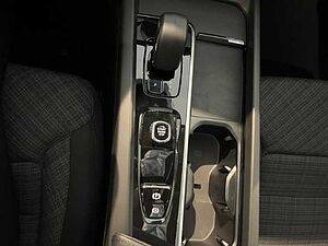Volvo  Core B3 DCT - 18-Zoll, ACC, BLIS, Kamera