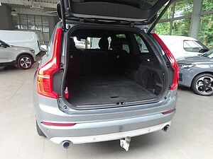 Volvo  Momentum D5 AWD - Standh. ,Panorama, AHK schw.