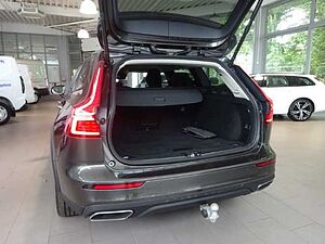 Volvo  Pro D4 AWD - ACC, Kamera, AHK schw.