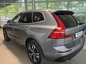 Volvo  Momentum Pro B5 D AWD 19'' CarPlay BLIS Premium-Sound