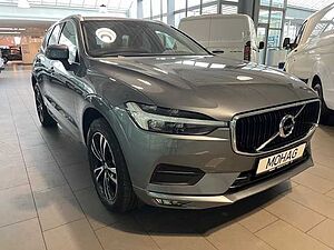 Volvo  Momentum Pro B5 D AWD 19'' CarPlay BLIS Premium-Sound