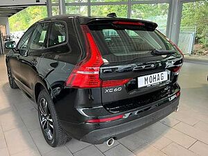 Volvo  Momentum D4 FWD - Leder, LED, Navi