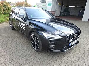 Volvo  Plus Dark B4 - Navi, ACC, Standheizung