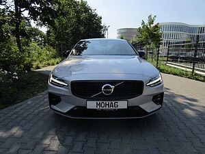 Volvo  B4 Benzin EU6d Plus Dark Apple CarPlay Navi Leder digitales Cockpit Memory Sitze