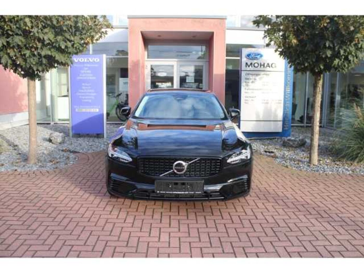 Volvo  T8 AWD Plug-In Hybrid Plus Dark mit 88KM, VollLED, Google, ACC, BliS, Kamera, HarmanKa