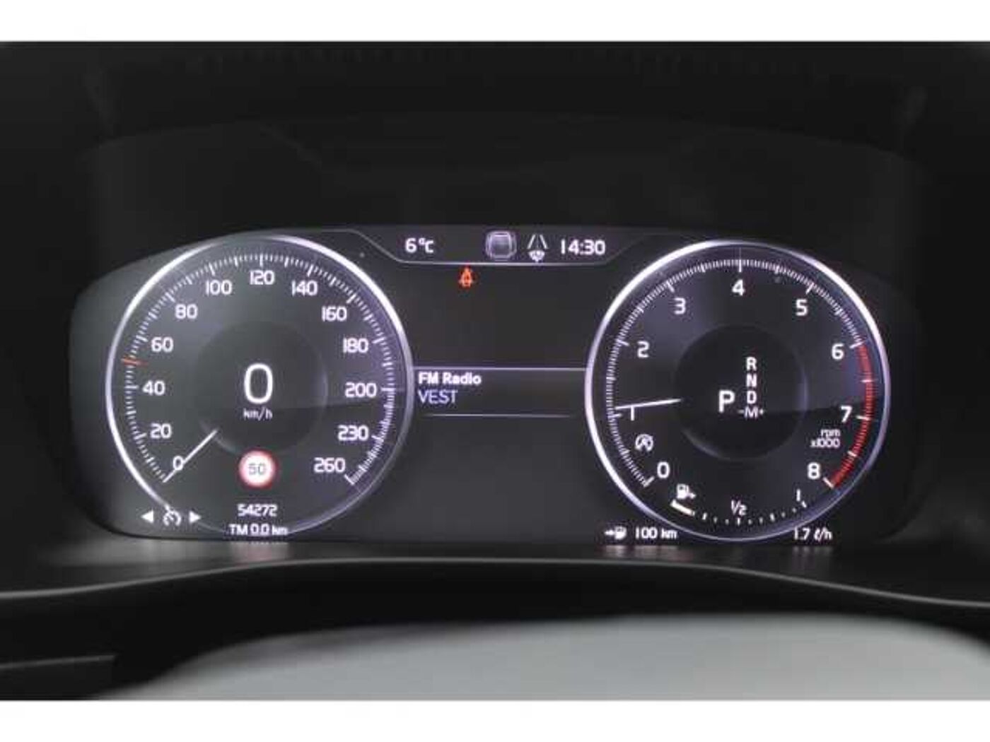 Volvo  T3 Momentum Pro mit Navi, Kamera, VollLED, PDC, Sitzheizung, CarPlay