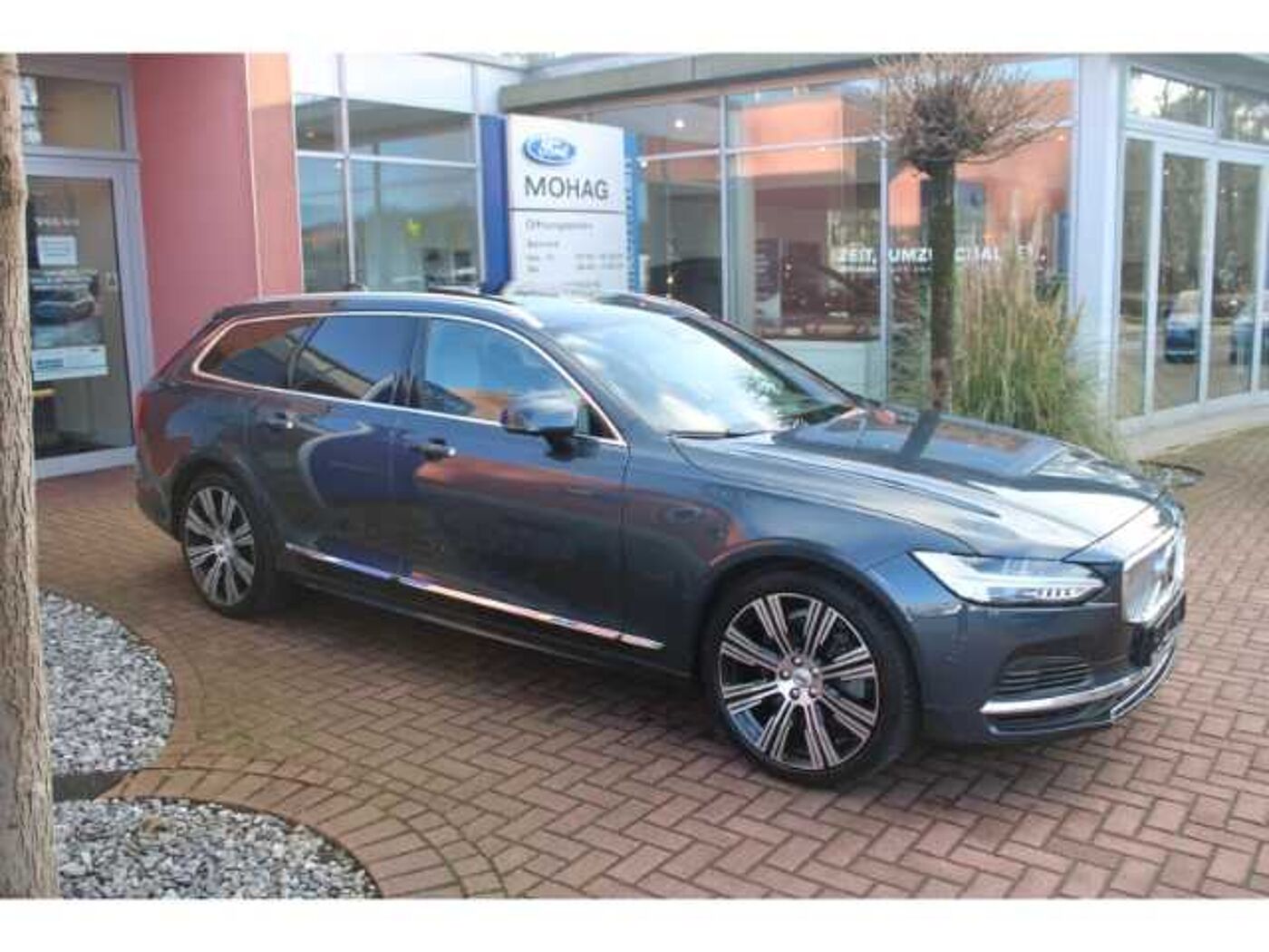 Volvo  T8 AWD Plug-In Hybrid Inscription mit Panorama, AHK, B&W, Polestar, LuFW,360Kamera