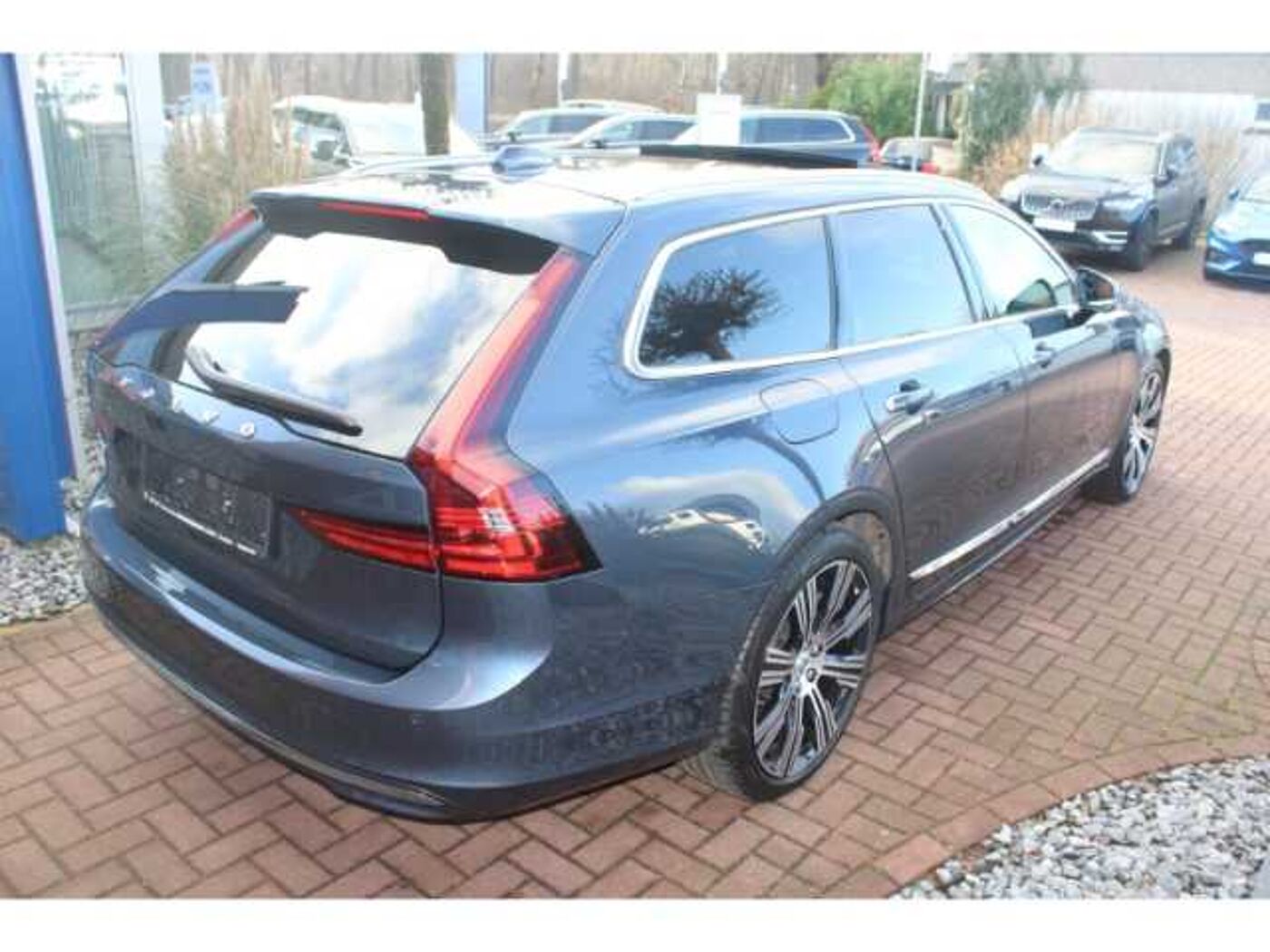 Volvo  T8 AWD Plug-In Hybrid Inscription mit Panorama, AHK, B&W, Polestar, LuFW,360Kamera