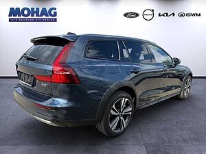 Volvo  CC