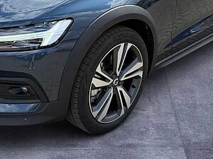 Volvo  CC