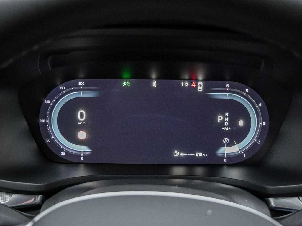 Volvo  B4 Plus Dark Navi ACC Kam SHZ LH BLIS