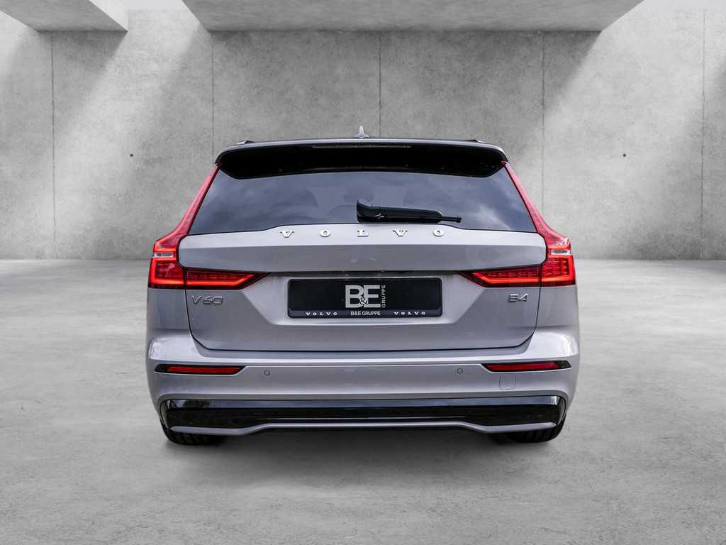 Volvo  B4 Plus Dark Navi Kam ACC BLIS HK SHZ LH