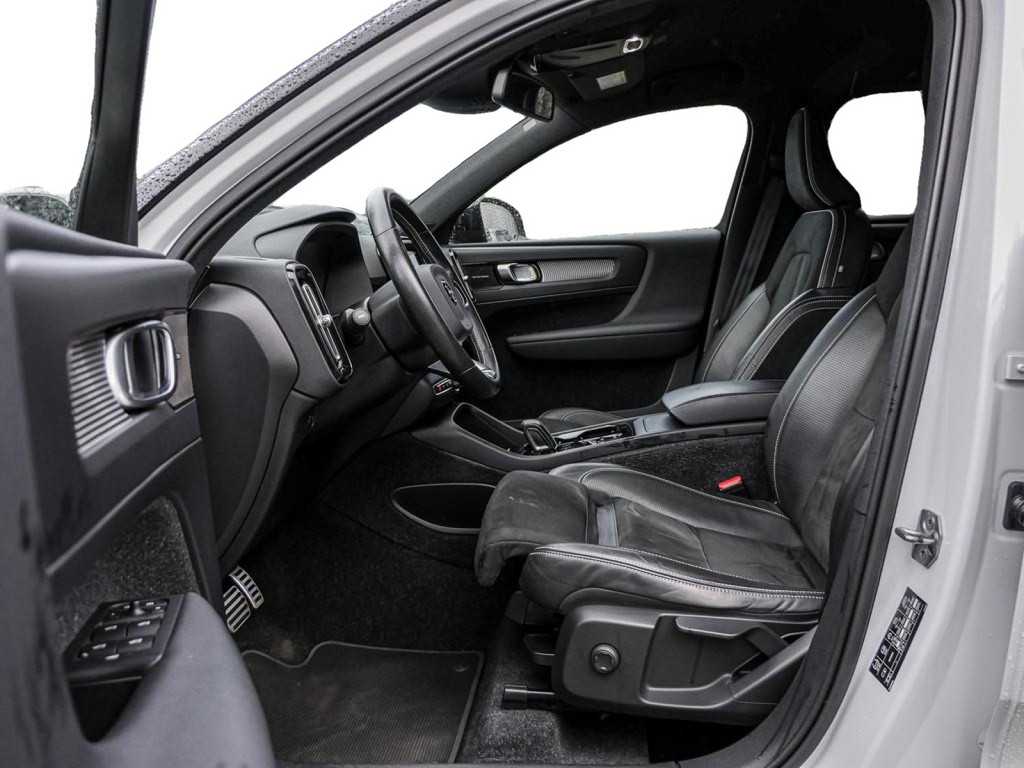 Volvo  T5 R-Design AWD Kam Navi H-K Apple