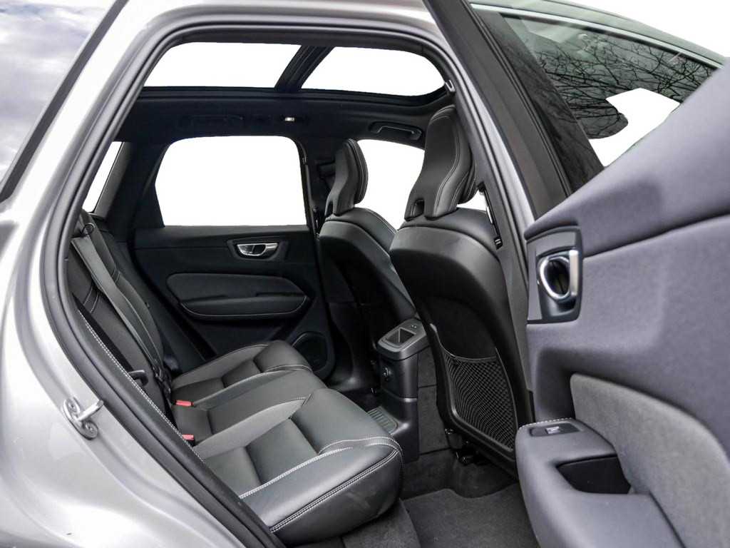 Volvo  T8 Inscription Recharge Plug-In Hybrid AWD ACC Pano Navi