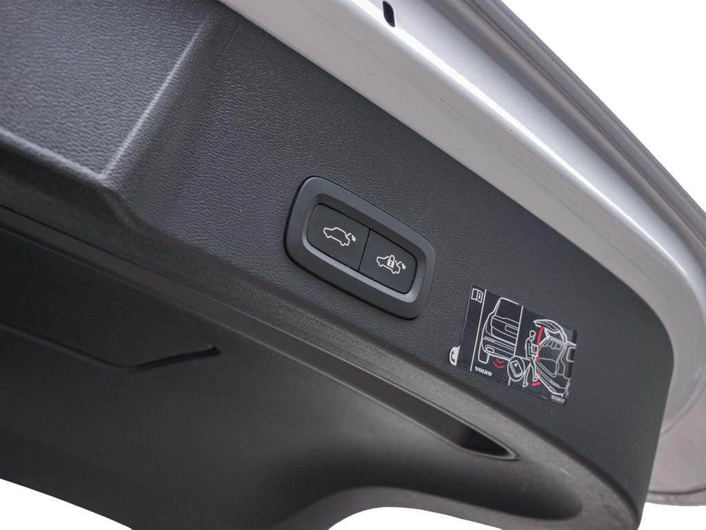 Volvo  T5 Recharge R-Design ACC HK NAVI KAM