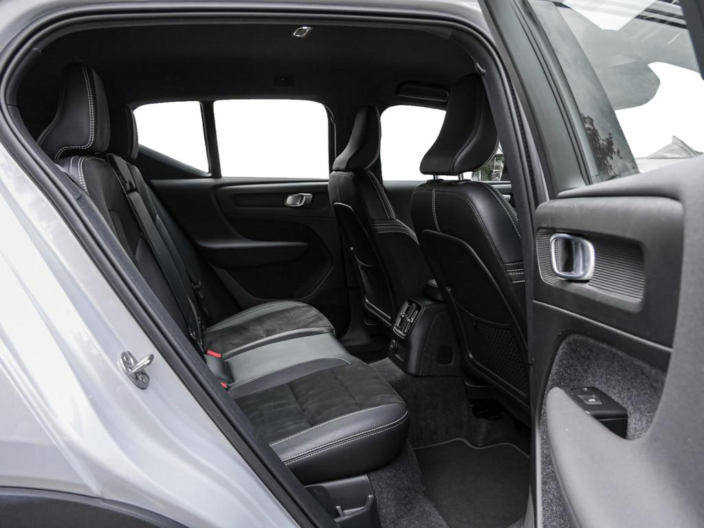 Volvo  T5 Recharge R-Design ACC HK NAVI KAM