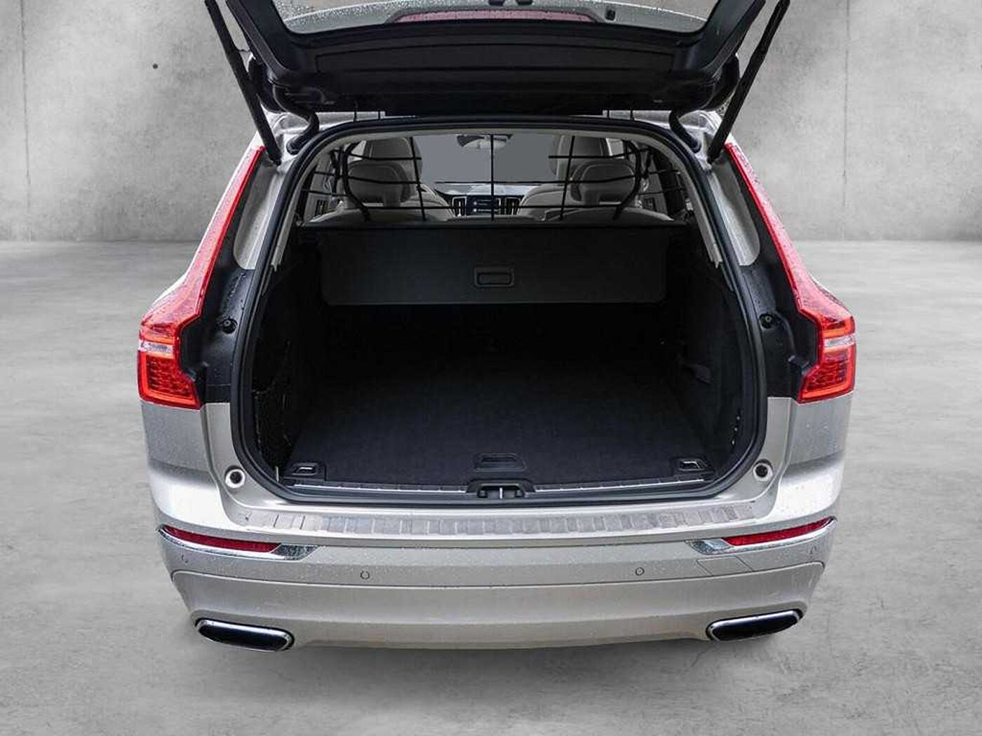 Volvo  D5 AWD Inscription Luft Kam Pano