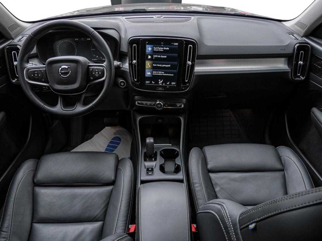 Volvo  T5 Inscription Expression Recharge Plug-In Hybrid