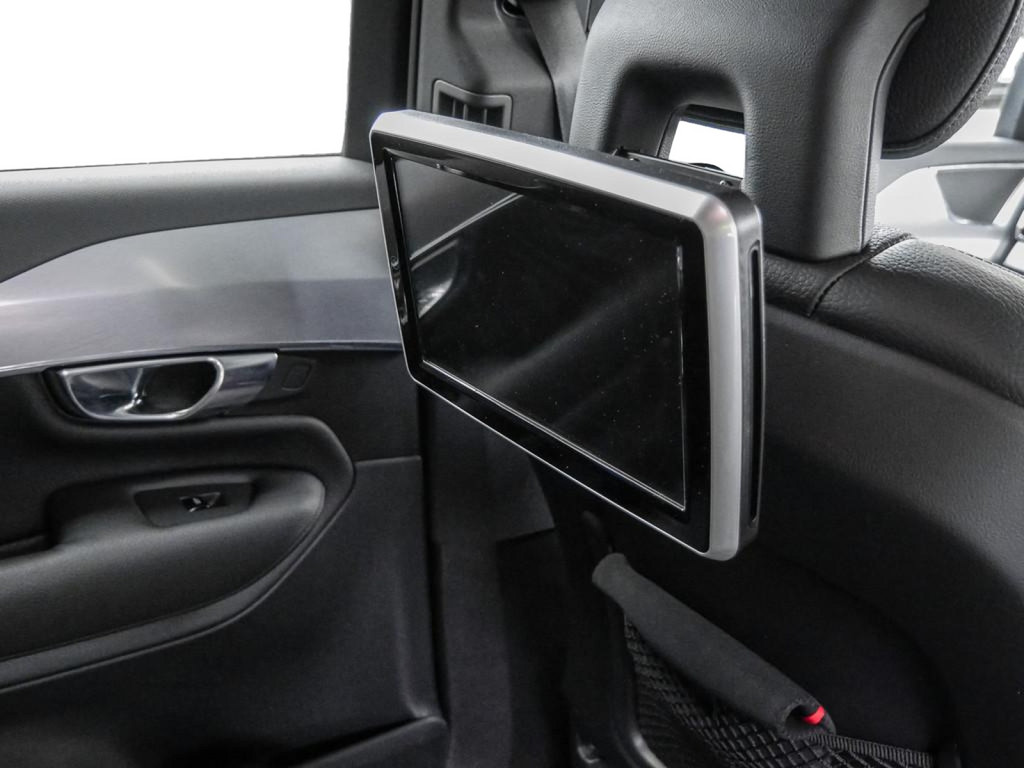 Volvo  D5 AWD Momentum Geartronic 7-Sitzer Navi AHK