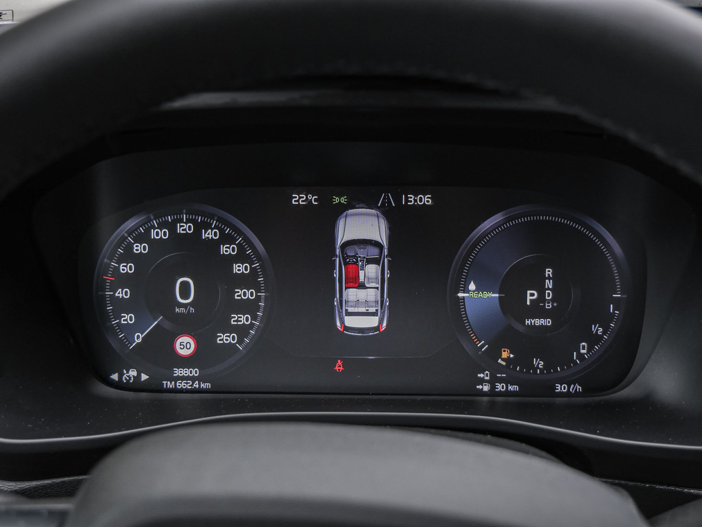 Volvo  T4 Core Recharge Plug-In Hybrid Navi AHK