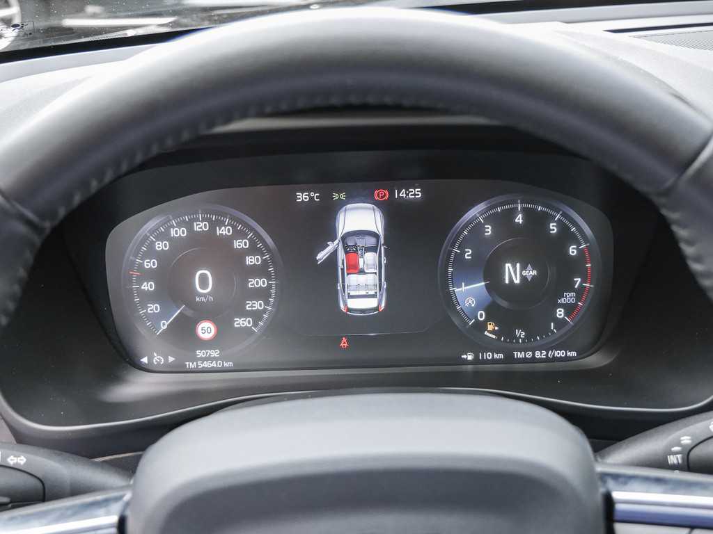 Volvo  T3 Momentum