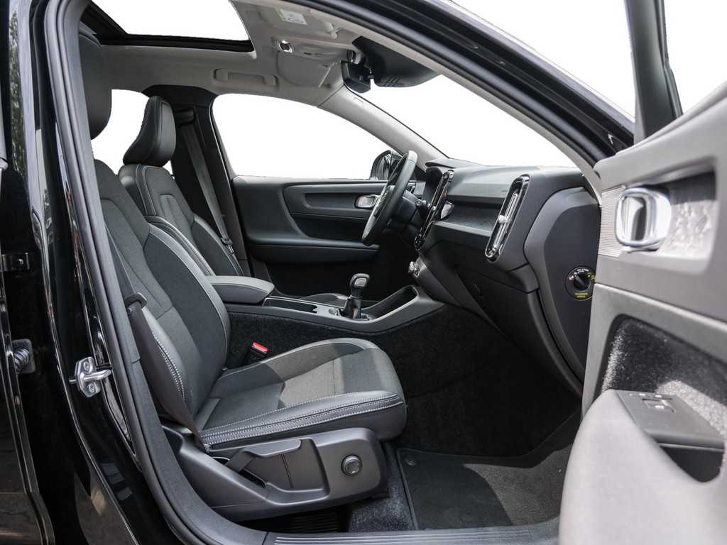 Volvo  T3 Momentum