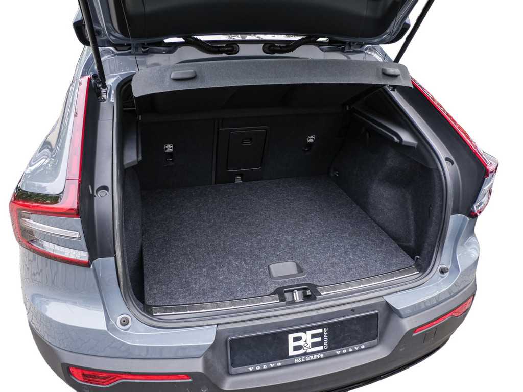 Volvo  Recharge Single Core 2WD SHZ