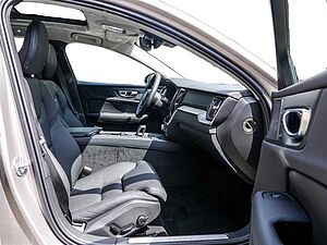 Volvo  Ultimate Dark ACC 360° Stdhzg Google Sport