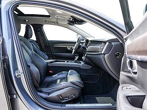 Volvo  Cross Country D5 Pro AWD Stdhzg Kam H-K Pano